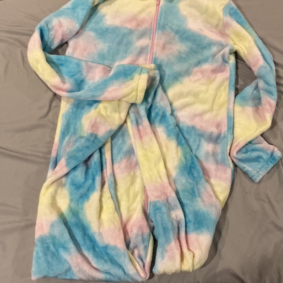 Sleeper - Picture 2 of 2